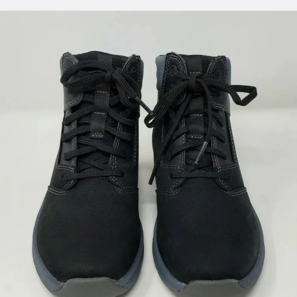 Timberland Boltero Mid Sneaker Boots Black Gray TB 0A26PT 001 Youth Size 2.5 New